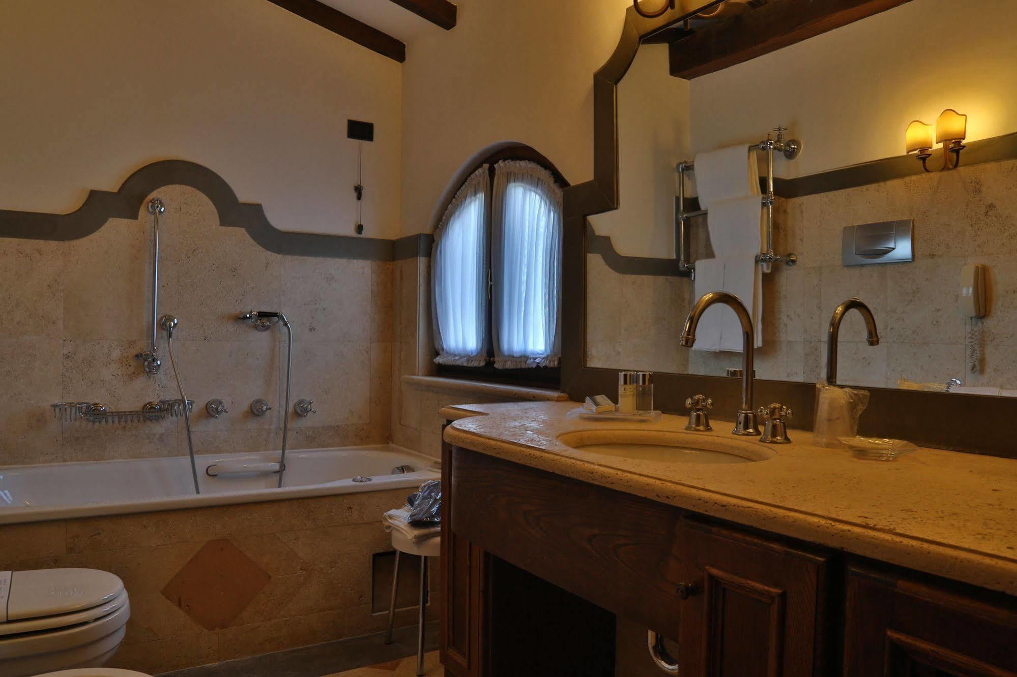 Hotel La Collegiata San Gimignano Zewnętrze zdjęcie